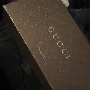 Women’s Gucci patent leather loafer worn once with original box